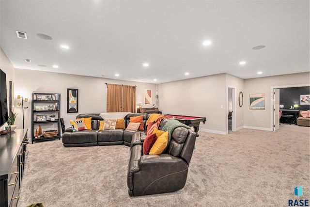 7812 Tuscan Club Cir Circle, Sioux Falls, SD 57108