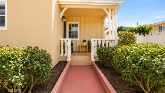 8115 Brimfield, Panorama City, CA 91402