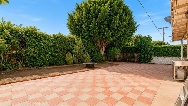 8115 Brimfield, Panorama City, CA 91402