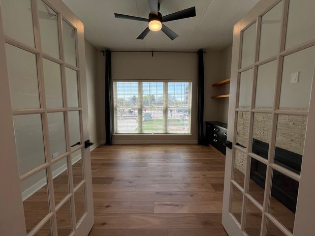 40 E Northwest Highway 202, Mount Prospect, IL 60056