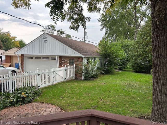 4173 Williams Street, Dearborn Heights, MI 48125