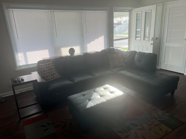 7428 Roshon Avenue, Reynoldsburg, OH 43068