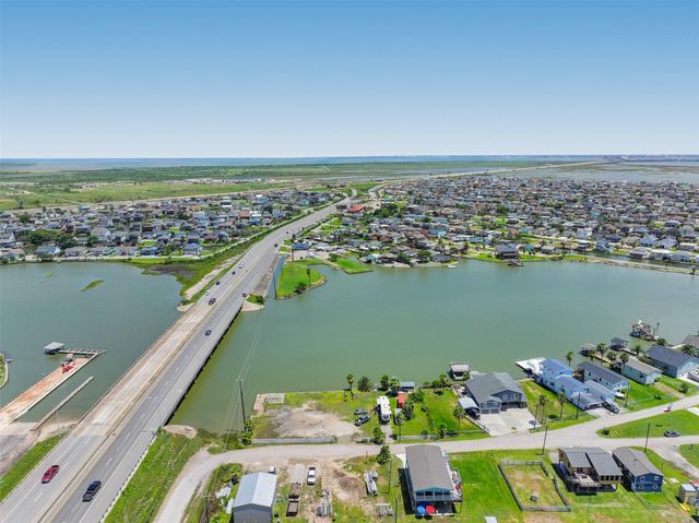 7203 La France, Hitchcock, TX 77563