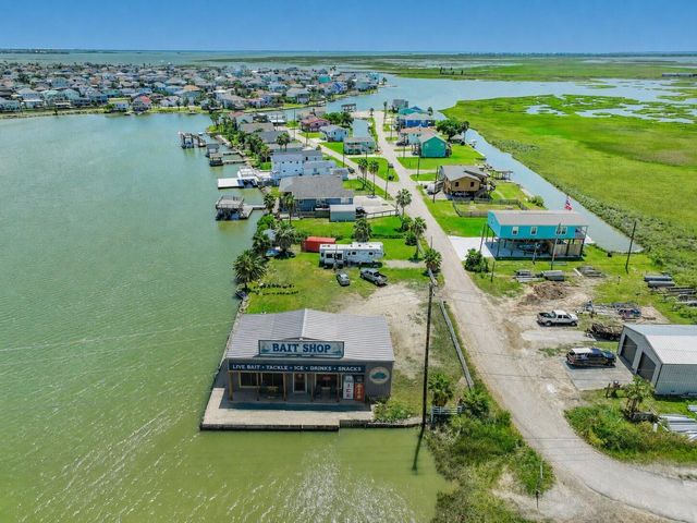 7203 La France, Hitchcock, TX 77563