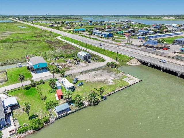 7203 La France, Hitchcock, TX 77563