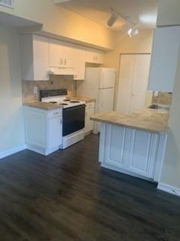 3251 Sabal Palm Manor 207, Davie, FL 33024
