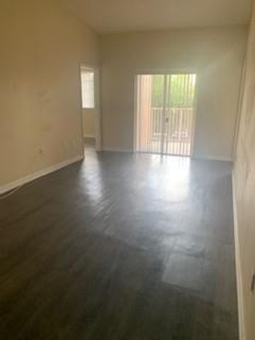 3251 Sabal Palm Manor 207, Davie, FL 33024