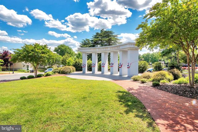 1712 WASHINGTON AVE, Fredericksburg, VA 22401
