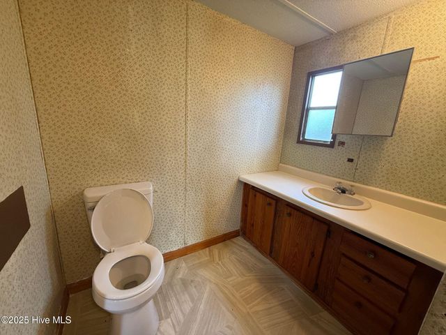 631 Holly Shelter Road 4, Jacksonville, NC 28540