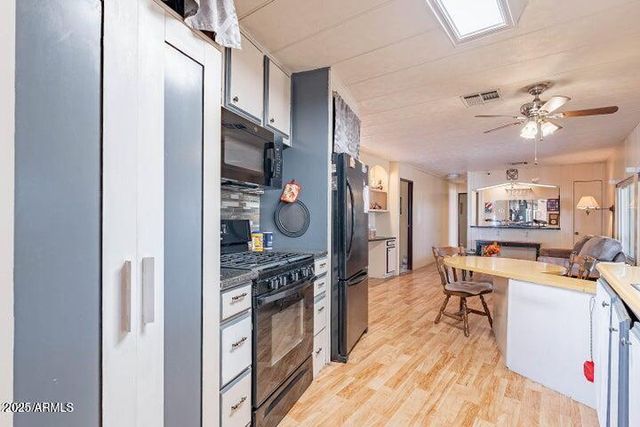 201 S GREENFIELD Road 142, Mesa, AZ 85206