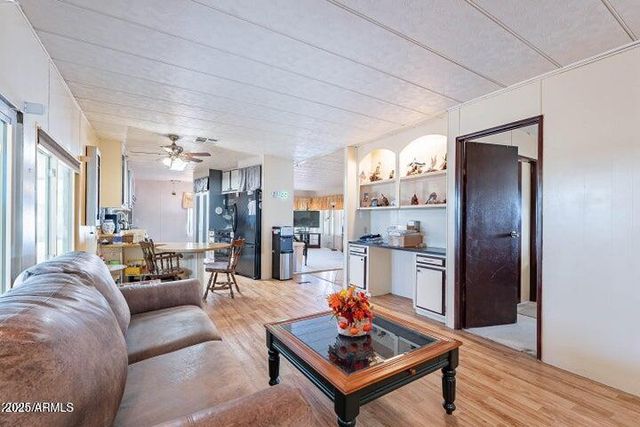 201 S GREENFIELD Road 142, Mesa, AZ 85206