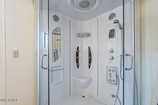 201 S GREENFIELD Road 142, Mesa, AZ 85206