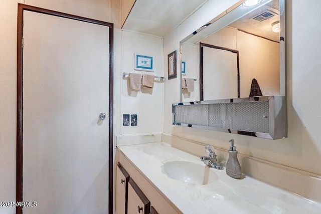 201 S GREENFIELD Road 142, Mesa, AZ 85206