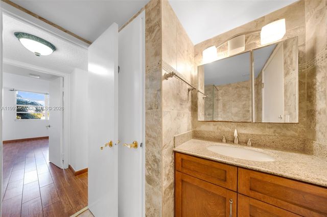 2841 NE 163rd Street 215, North Miami Beach, FL 33160