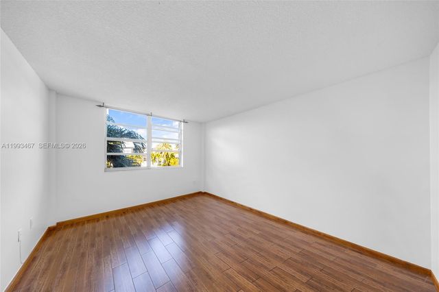 2841 NE 163rd Street 215, North Miami Beach, FL 33160