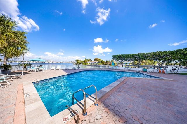 2841 NE 163rd Street 215, North Miami Beach, FL 33160