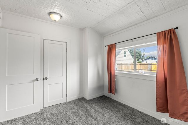 306 26th Avenue, Longview, WA 98632