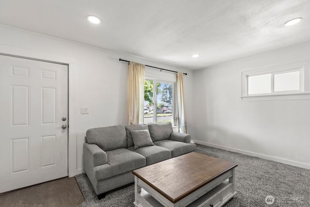 306 26th Avenue, Longview, WA 98632