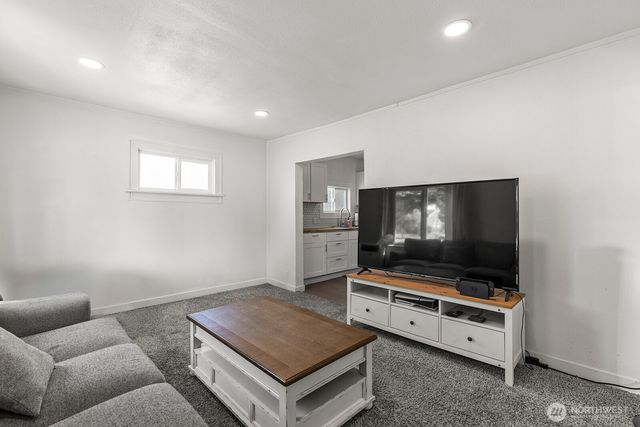 306 26th Avenue, Longview, WA 98632