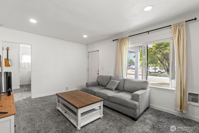 306 26th Avenue, Longview, WA 98632