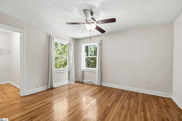 60 Long Forest Drive, Greenville, SC 29617