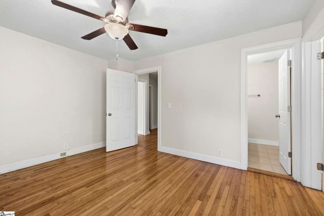 60 Long Forest Drive, Greenville, SC 29617