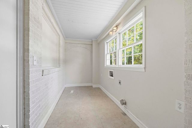 60 Long Forest Drive, Greenville, SC 29617
