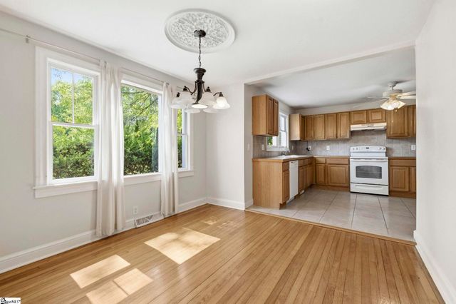 60 Long Forest Drive, Greenville, SC 29617