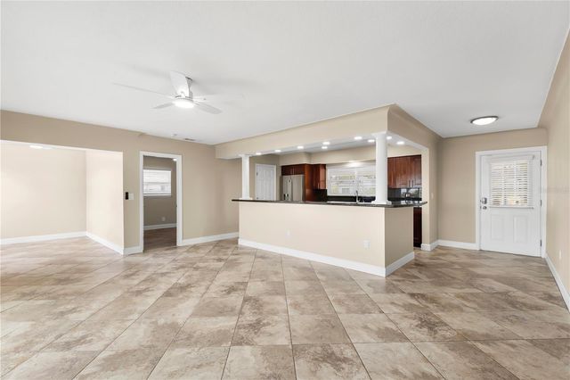 708 SUNSET COVE, Madeira Beach, FL 33708