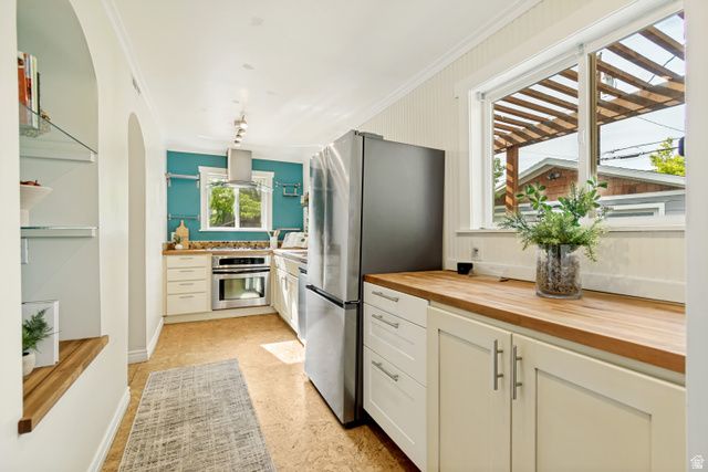 1155 E BRYAN AVE, Salt Lake City, UT 84105