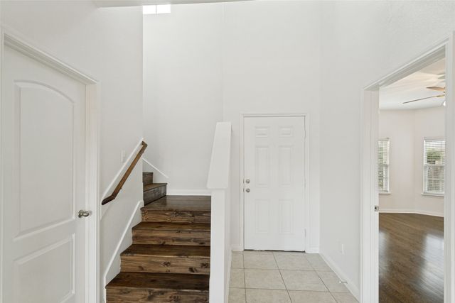 215 SILVERLEAF Drive, Princeton, TX 75407