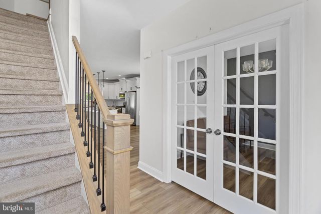6 BUCK LN, Mount Laurel, NJ 08054