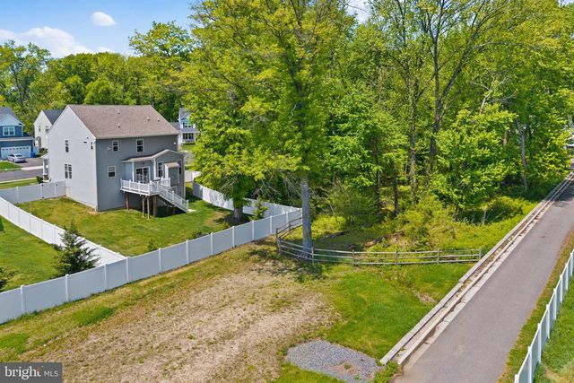 6 BUCK LN, Mount Laurel, NJ 08054