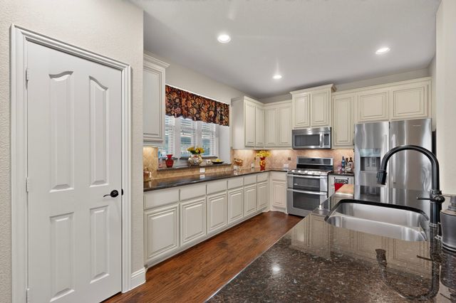 4177 Stonebriar Trail, Mansfield, TX 76063