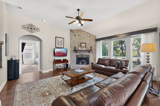4177 Stonebriar Trail, Mansfield, TX 76063
