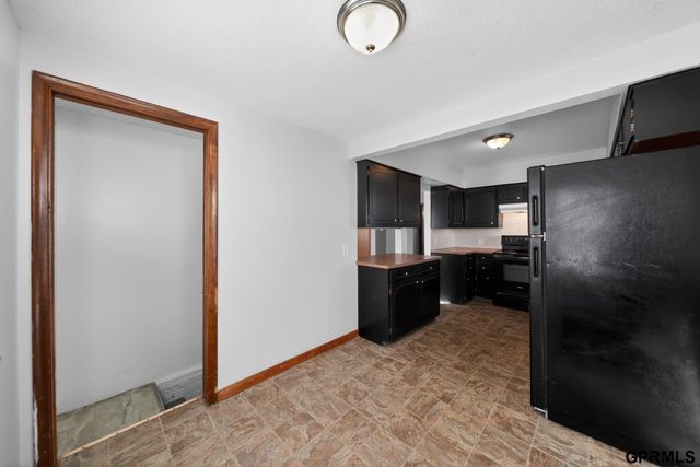 5818 Orchard Avenue, Omaha, NE 68117