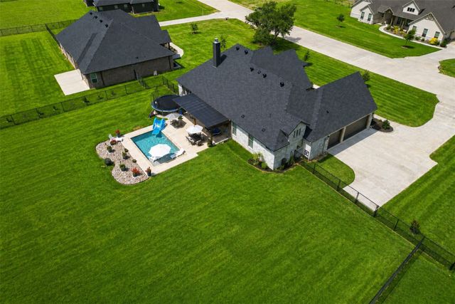 1313 Green Ridge Road, Weatherford, TX 76085