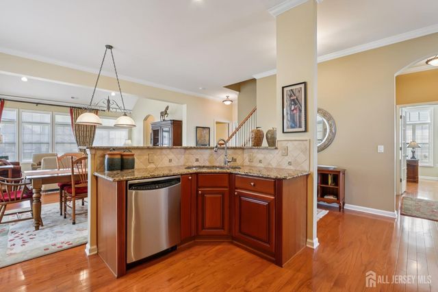 14 Cobblestone Boulevard, Monroe, NJ 08831