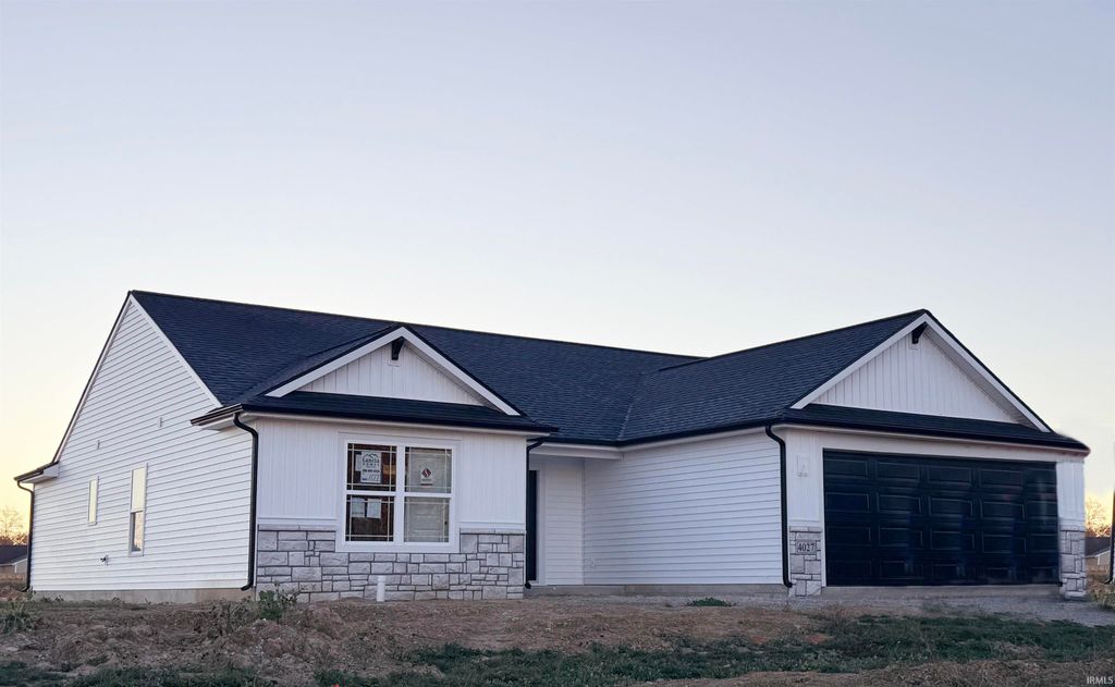 4027 Centerstone Parkway, New Haven, IN 46774