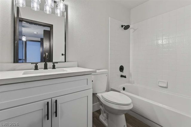 6529 Pinon Pine Way, Las Vegas, NV 89108