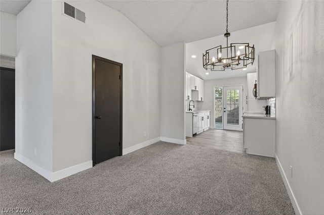 6529 Pinon Pine Way, Las Vegas, NV 89108
