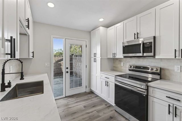 6529 Pinon Pine Way, Las Vegas, NV 89108