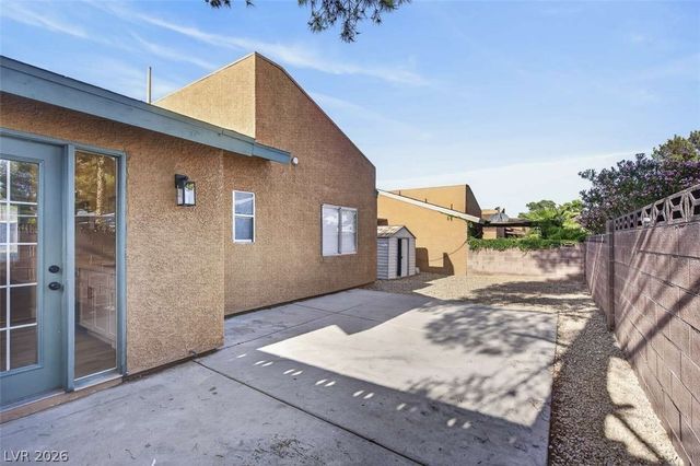 6529 Pinon Pine Way, Las Vegas, NV 89108