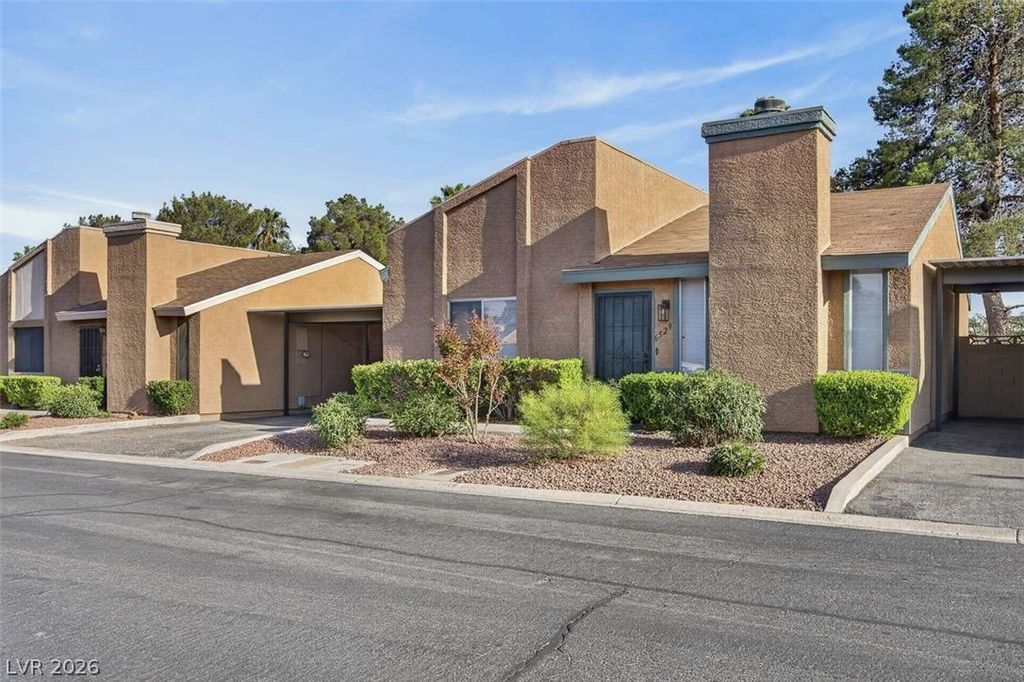 6529 Pinon Pine Way, Las Vegas, NV 89108
