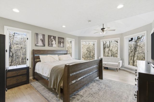 758 N Dogwood Court, Nixa, MO 65714