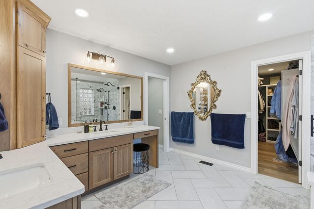 758 N Dogwood Court, Nixa, MO 65714