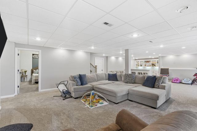 758 N Dogwood Court, Nixa, MO 65714