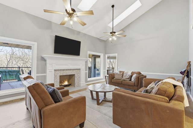 758 N Dogwood Court, Nixa, MO 65714