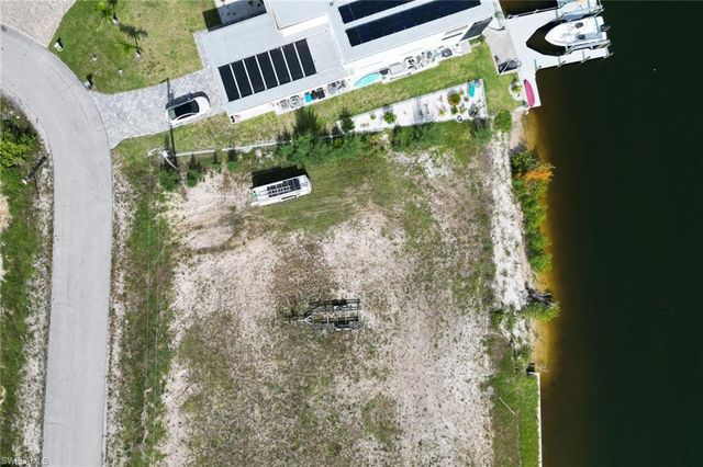 3711 NW 9th TER, Cape Coral, FL 33993