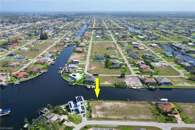 3711 NW 9th TER, Cape Coral, FL 33993